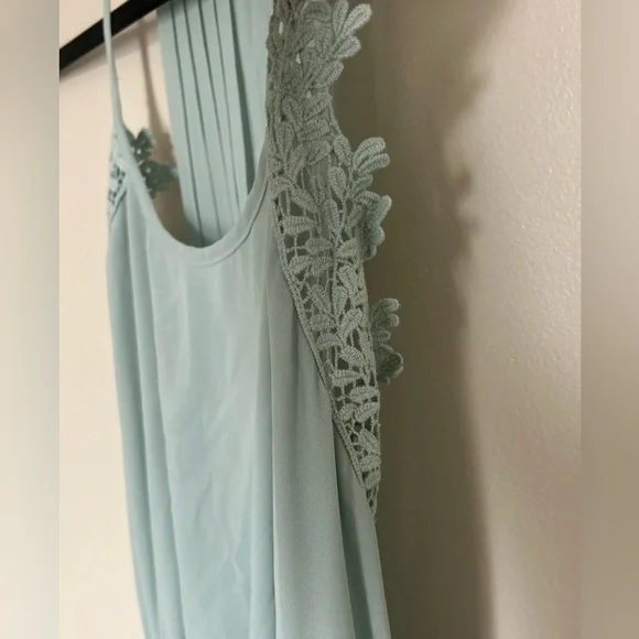 Forever 21 sage green chiffon dress - Picture 3 of 4